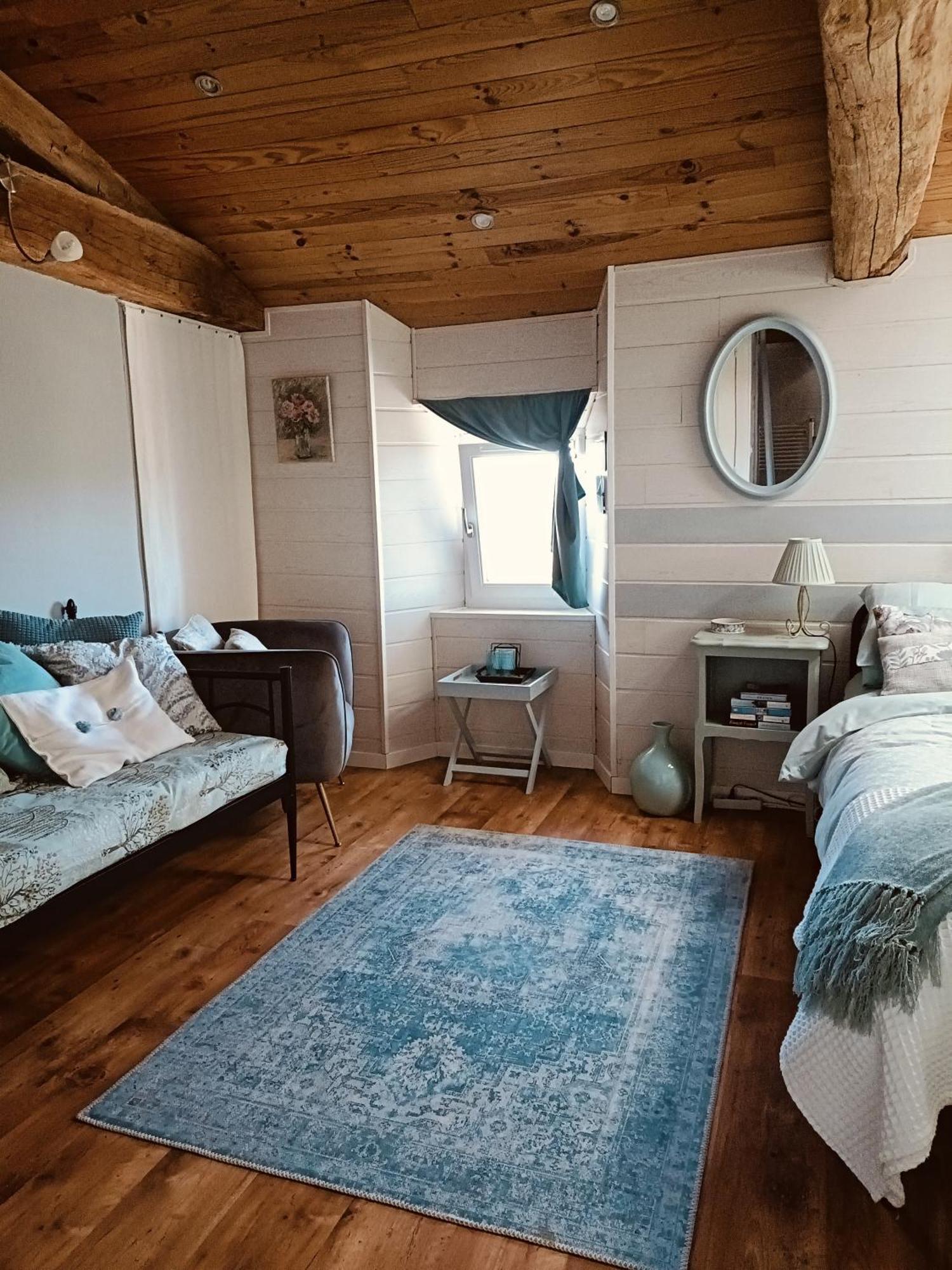 'Quelle Belle Vue' Chambre D'Hote Confolens Buitenkant foto